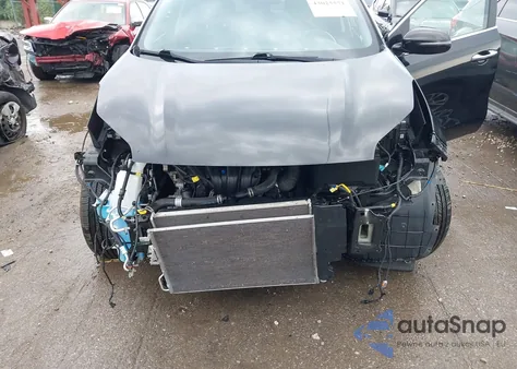 2022 Kia Sportage Ex z USA, uszkodzony, nr VIN KNDPNCAC9N7009935